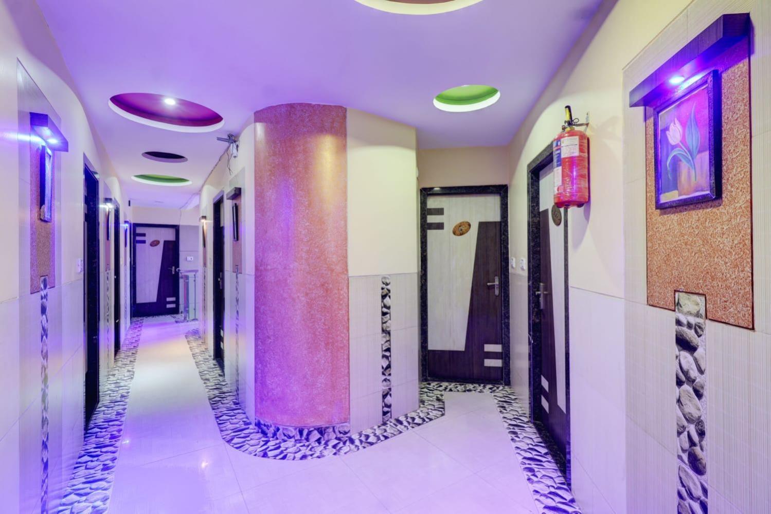 Hotel Icon International Airport Мумбаи Экстерьер фото